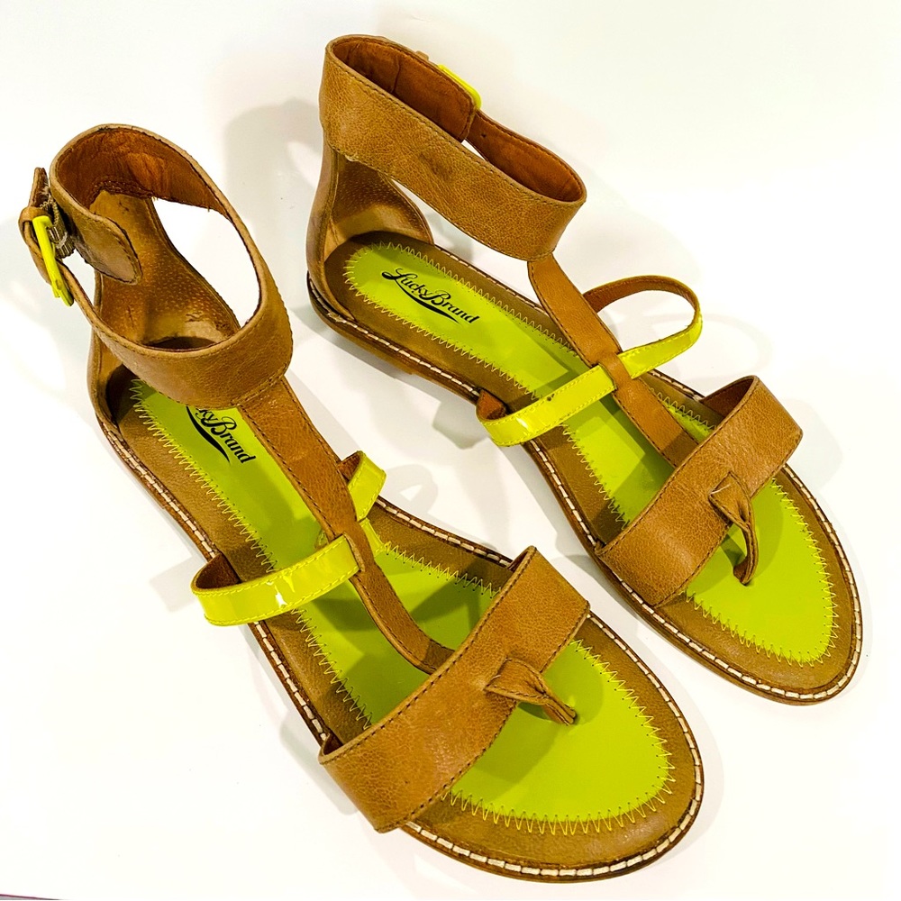 Lucky Brand Strappy Faux Leather Coastal Beachy Botanical Boho Sandal Sz 10 EUC